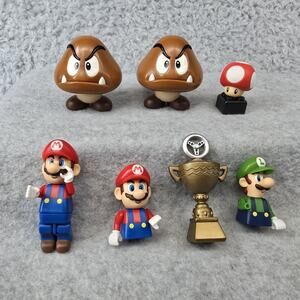 Nintendo Super Mario K'NEX Figures Lot of 7 Goomba Mario Luigi Trophy Mushroom